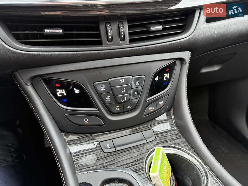 Позашляховик / Кросовер Buick Envision 2017 в Тернополі