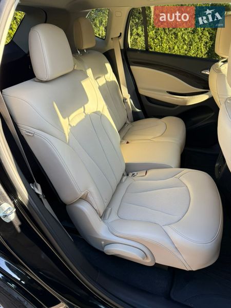 Позашляховик / Кросовер Buick Envision 2018 в Києві