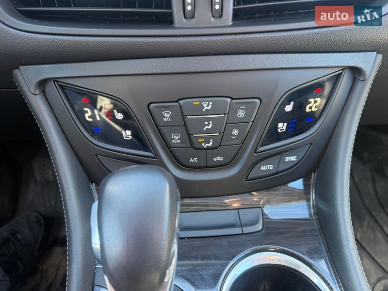 Внедорожник / Кроссовер Buick Envision 2020 в Киеве