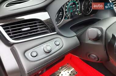 Седан Buick LaCrosse 2016 в Коростене