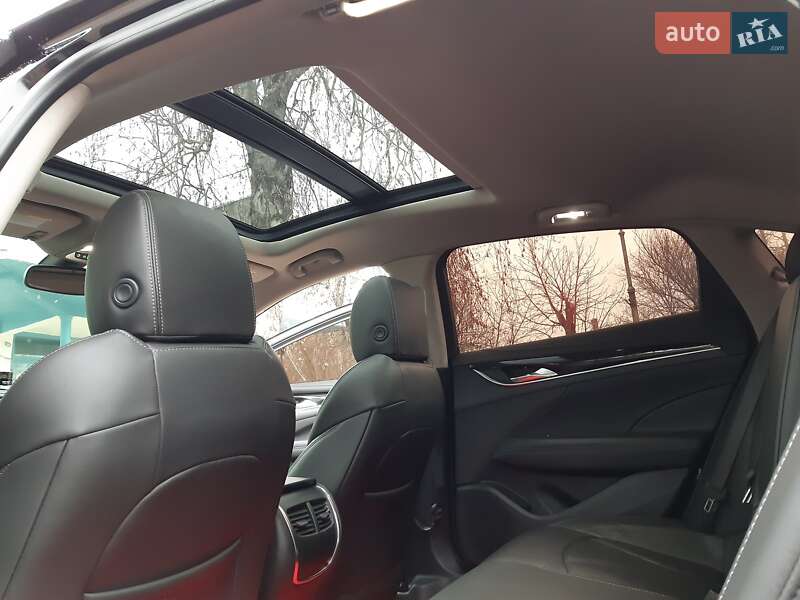 Седан Buick LaCrosse 2016 в Коростене