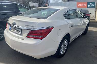 Седан Buick LaCrosse 2014 в 