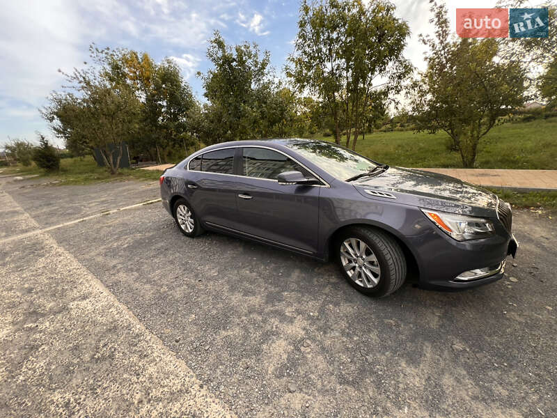 Седан Buick LaCrosse 2013 в Ужгороде
