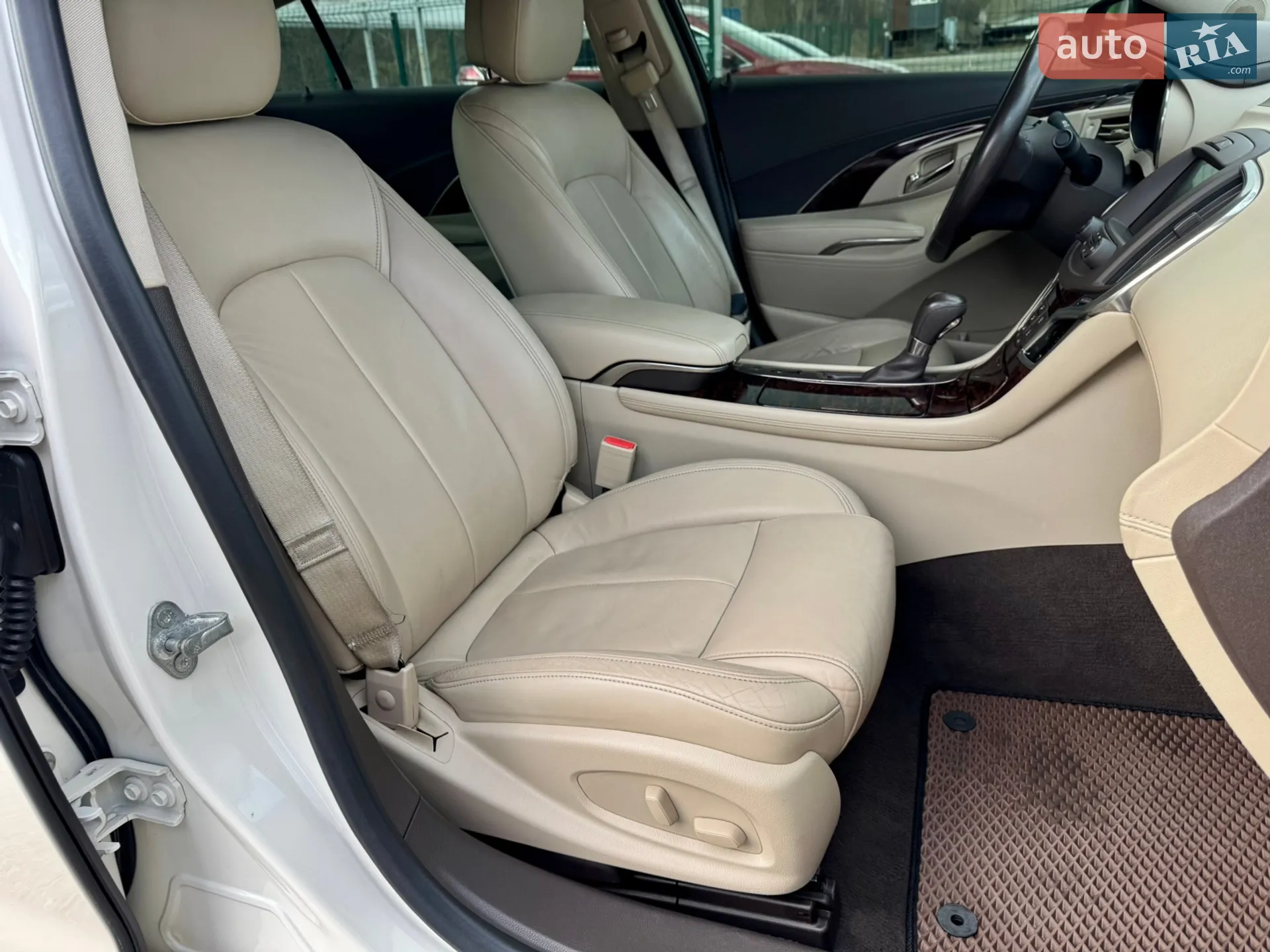 2013 Buick LaCrosse - мініатюра 13