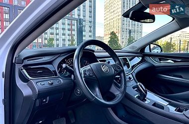 Седан Buick LaCrosse 2017 в Киеве