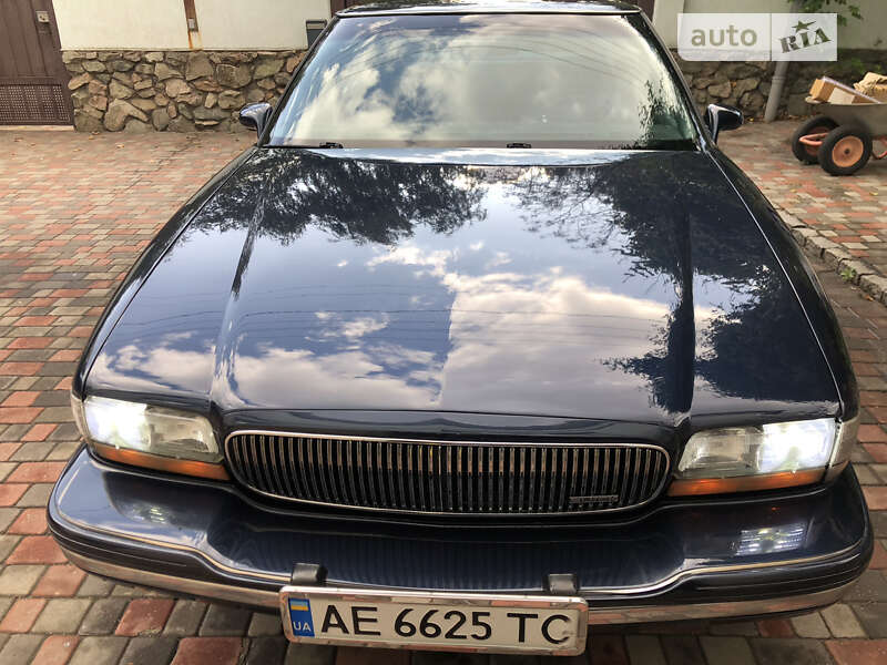 Седан Buick LE Sabre 1992 в Дніпрі