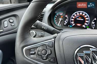 Седан Buick Regal GS 2017 в  фото 25 Седан Buick Regal GS 2017 в