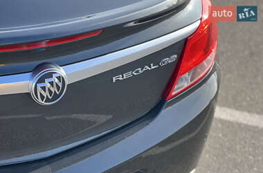 Седан Buick Regal GS 2011 в 