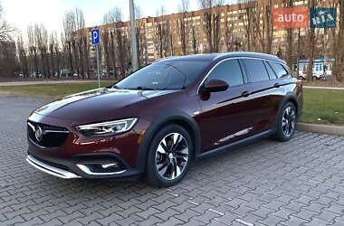 Купе Buick Regal TourX 2018 в Черкассах