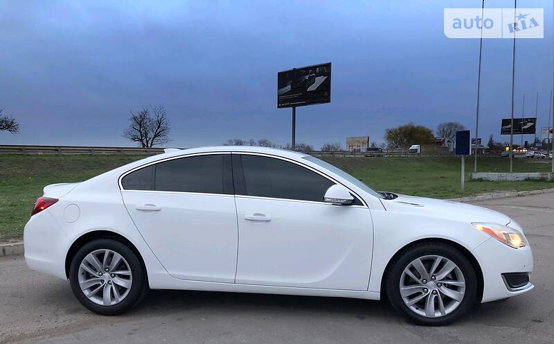 Седан Buick Regal 2015 в 