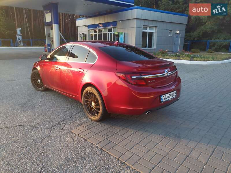 Седан Buick Regal 2013 в Александровке