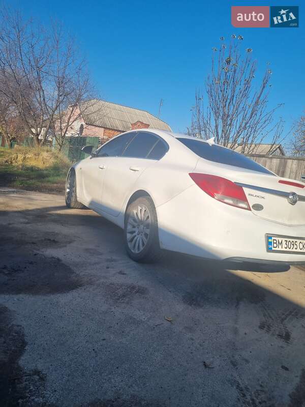 Седан Buick Regal 2010 в Сумах