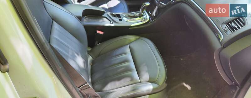 Седан Buick Regal 2015 в Киеве