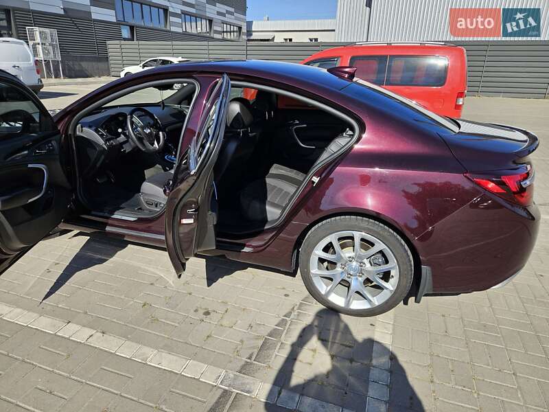 Седан Buick Regal 2016 в Киеве