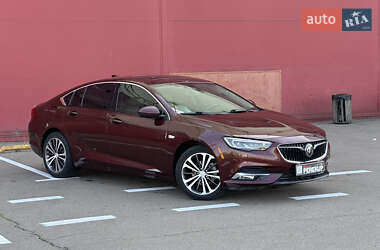 Седан Buick Regal 2018 в 