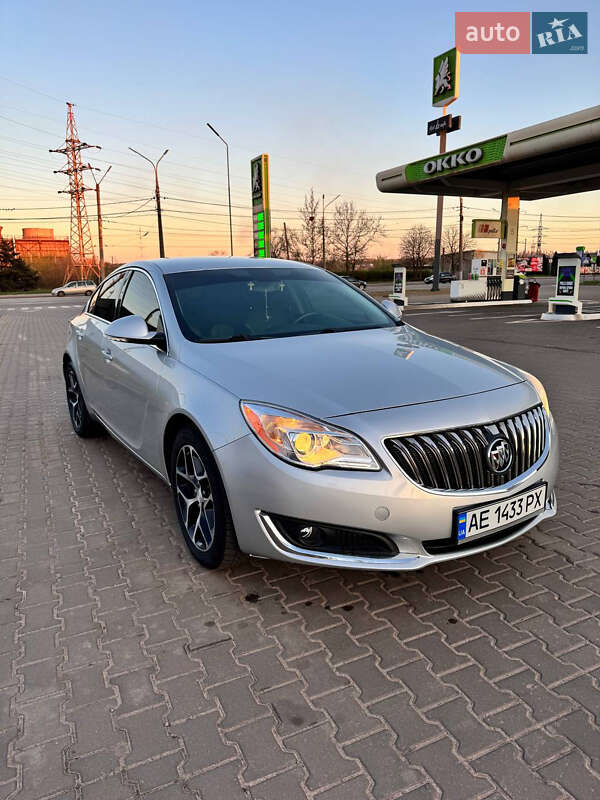 Седан Buick Regal 2016 в Кривом Роге