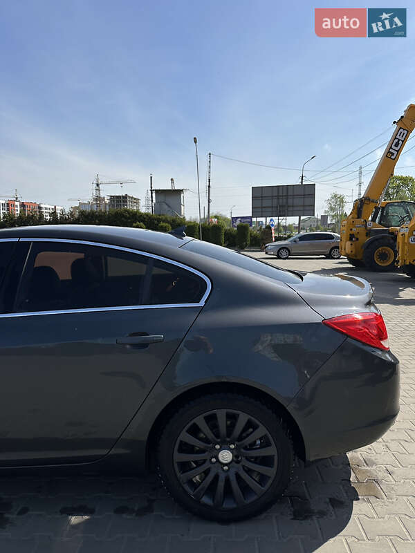 Седан Buick Regal 2011 в Луцьку
