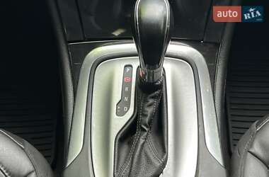 Лифтбек Buick Regal 2015 в 