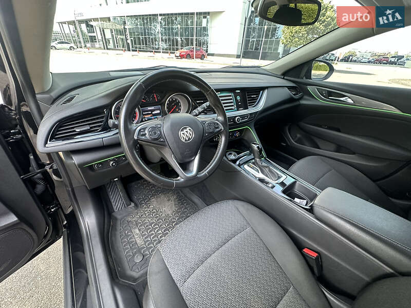 Седан Buick Regal 2018 в Киеве
