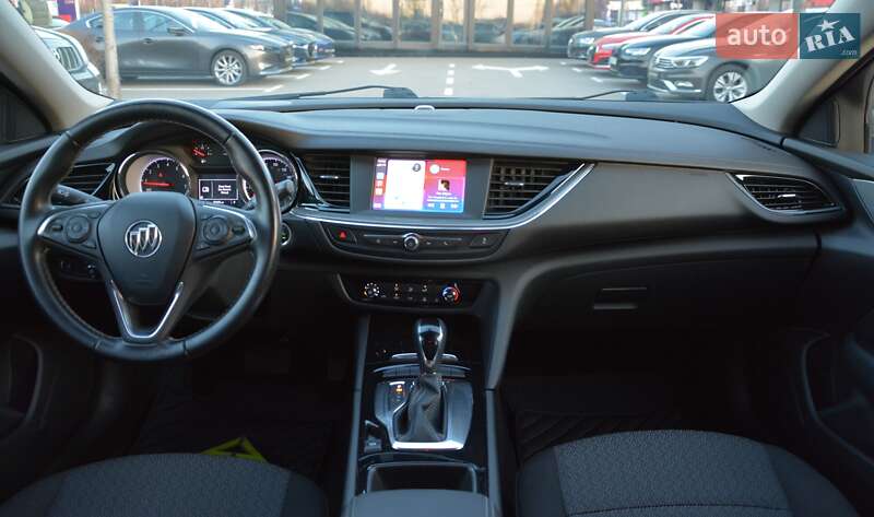 Универсал Buick Regal 2018 в Киеве