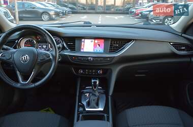 Универсал Buick Regal 2018 в 