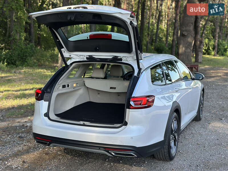 Седан Buick Regal 2018 в Киеве