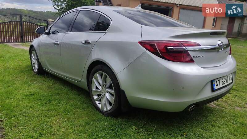 Седан Buick Regal 2013 в Рава-Русской