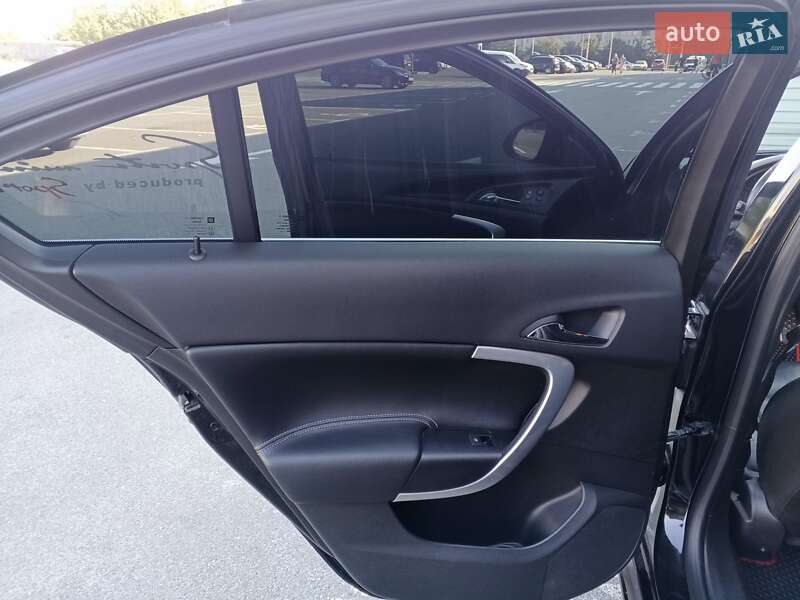 Седан Buick Regal 2015 в Киеве