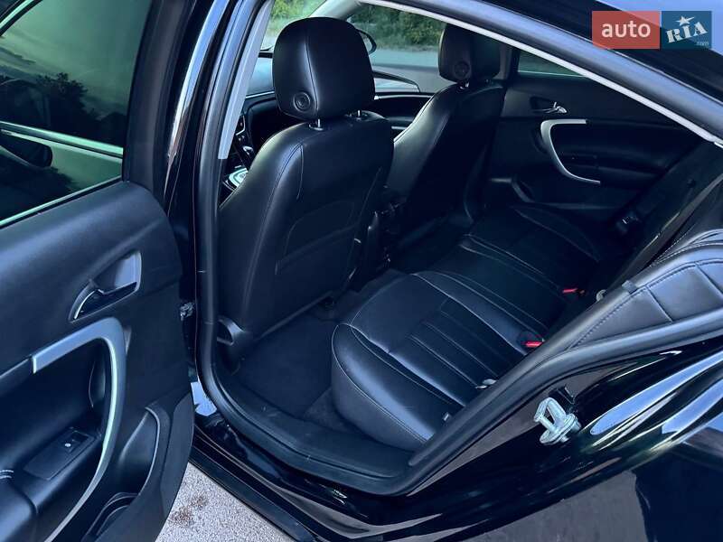 Седан Buick Regal 2016 в Киеве