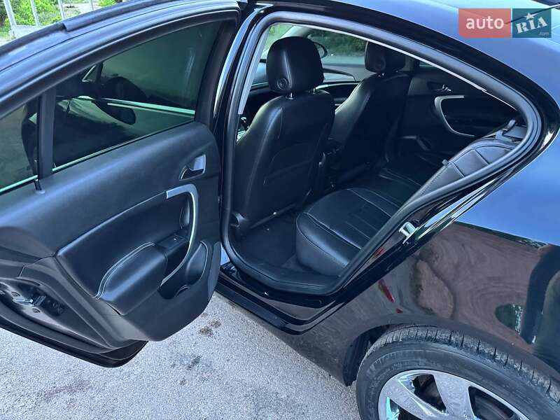 Седан Buick Regal 2016 в Киеве