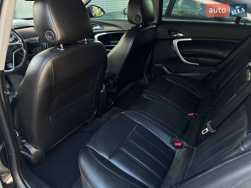 Седан Buick Regal 2016 в Киеве