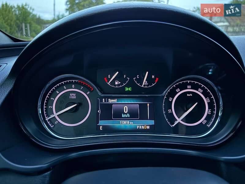 Седан Buick Regal 2016 в Киеве