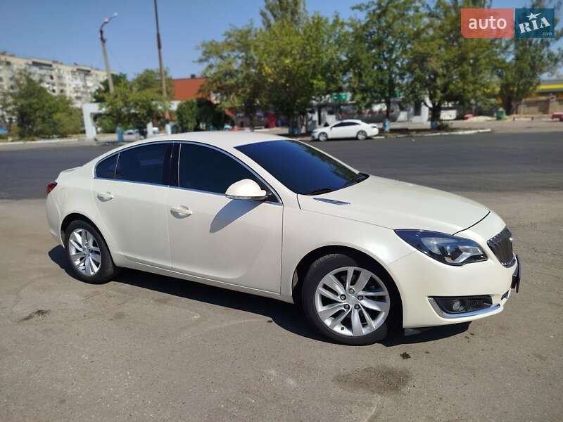 Седан Buick Regal 2015 в Николаеве