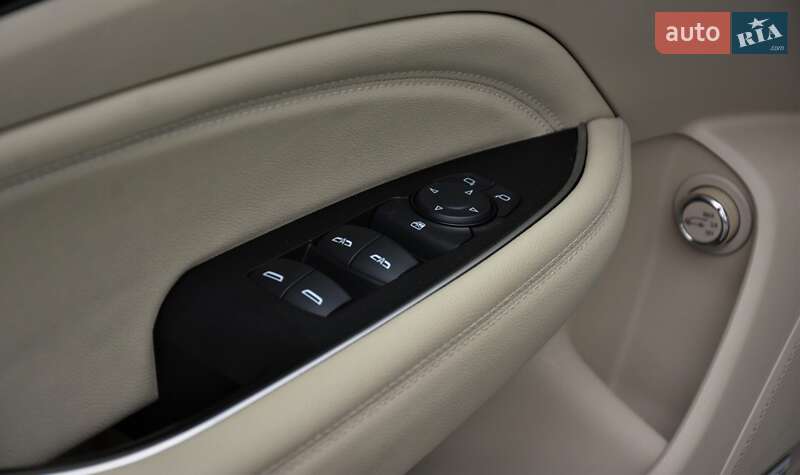 Седан Buick Regal 2018 в Киеве
