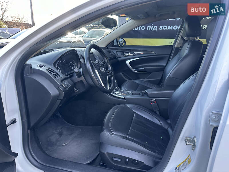 Седан Buick Regal 2013 в Ивано-Франковске