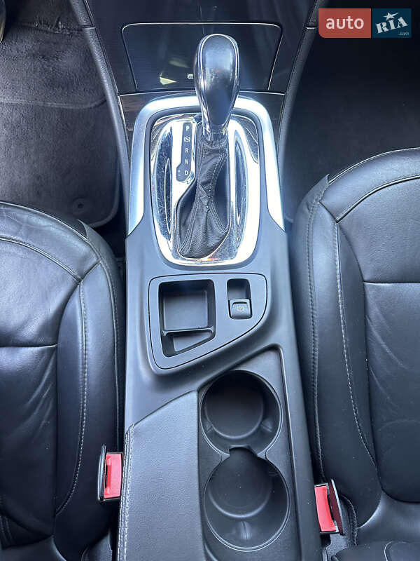 Седан Buick Regal 2013 в Ивано-Франковске