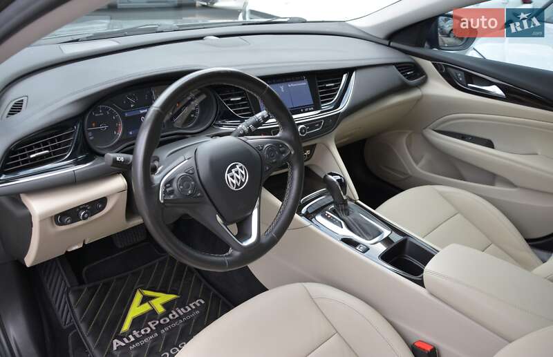 Седан Buick Regal 2018 в Киеве фото 20 Седан Buick Regal 2018 в Киеве