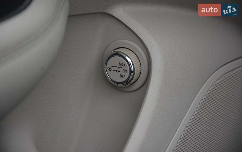 Седан Buick Regal 2018 в Киеве фото 19 Седан Buick Regal 2018 в Киеве