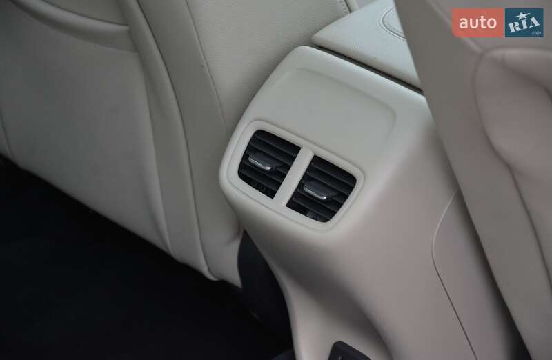 Седан Buick Regal 2018 в Киеве фото 41 Седан Buick Regal 2018 в Киеве