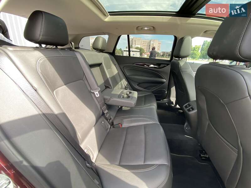 Купе Buick Regal 2018 в Черкассах