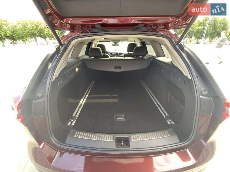 Купе Buick Regal 2018 в Черкассах