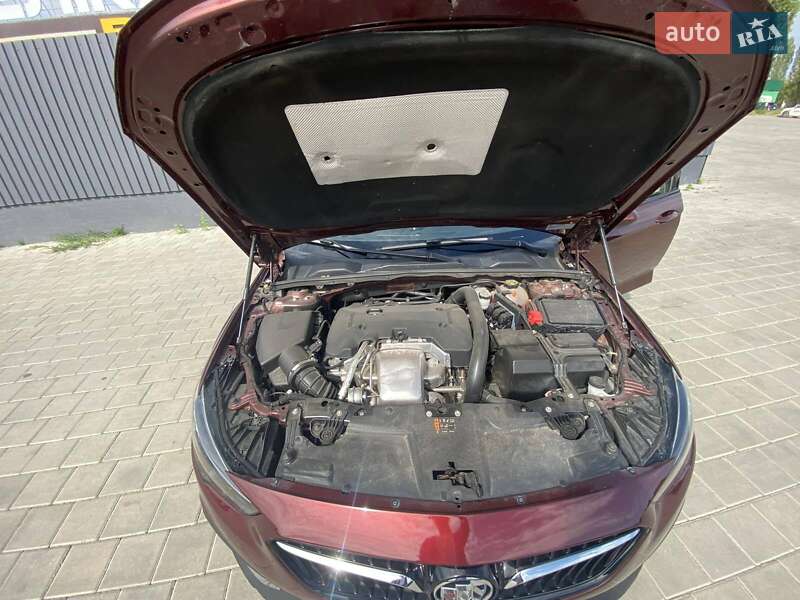 Купе Buick Regal 2018 в Черкассах