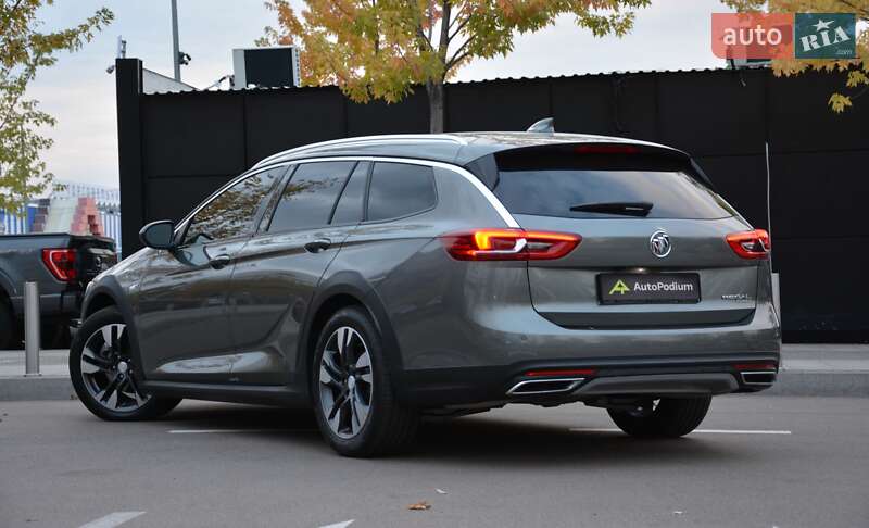 Седан Buick Regal 2018 в Киеве