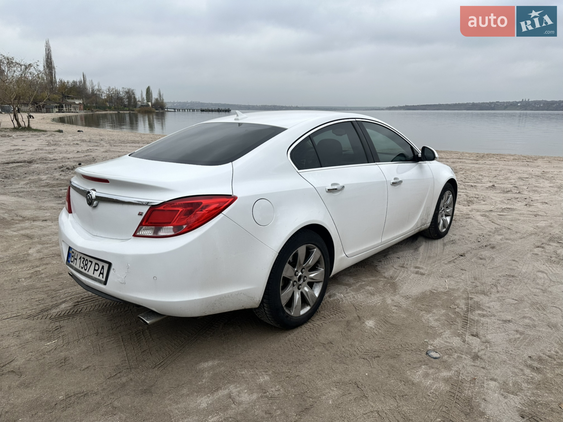 2012 Buick Regal - мініатюра 3