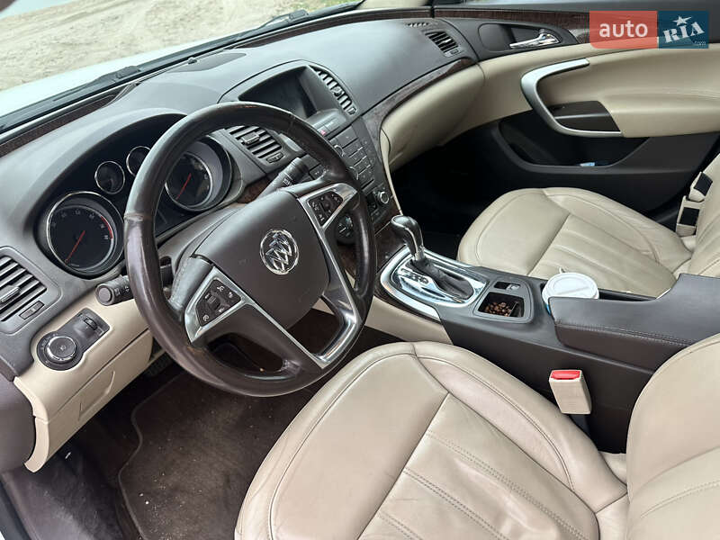 Седан Buick Regal 2013 в Николаеве