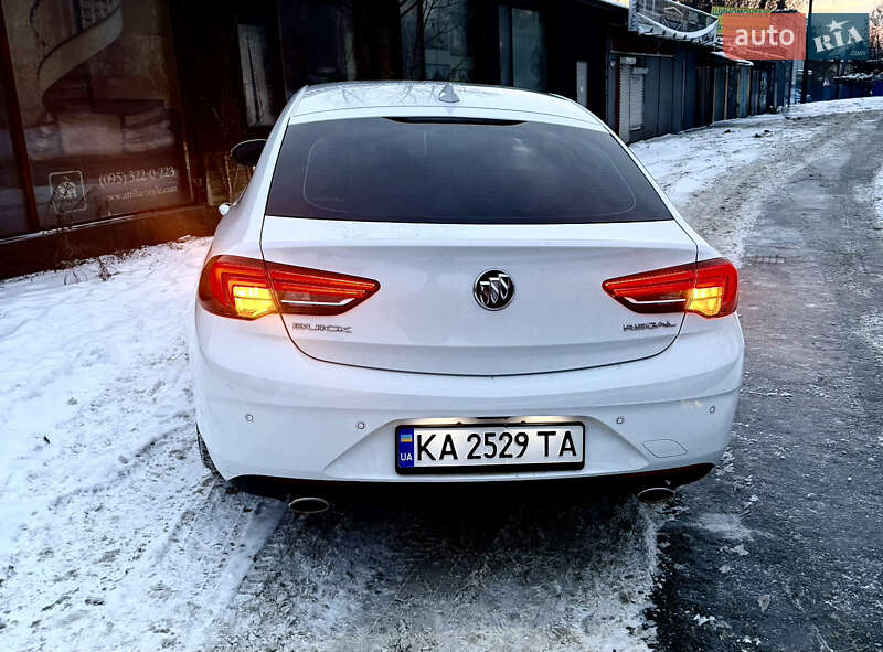 Седан Buick Regal 2018 в Киеве фото 13 Седан Buick Regal 2018 в Киеве
