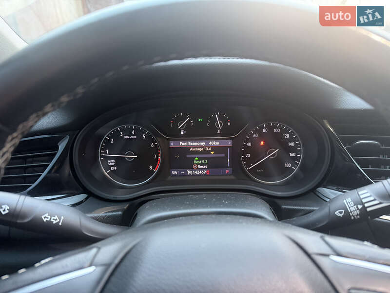 Седан Buick Regal 2018 в Киеве фото 27 Седан Buick Regal 2018 в Киеве