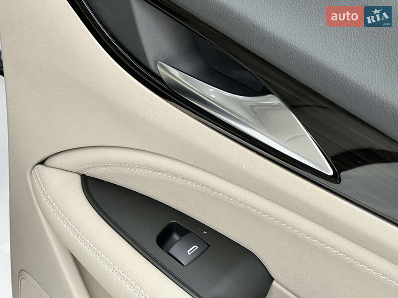 Седан Buick Regal 2018 в Києві