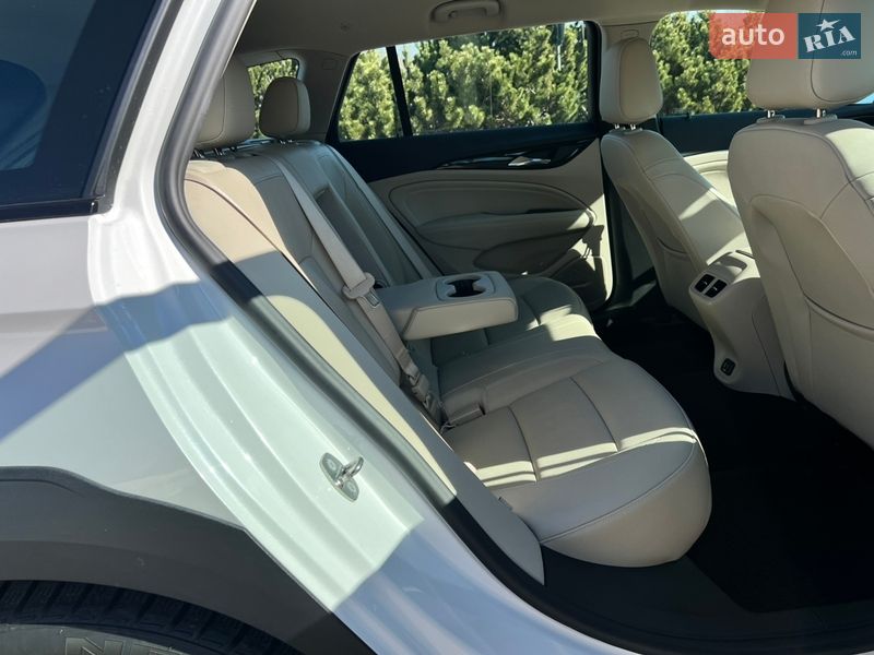 Седан Buick Regal 2018 в Києві