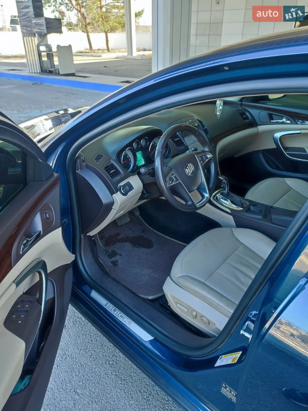 2011 Buick Regal - мініатюра 9
